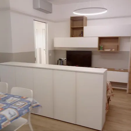 Apartment Poppy Al Mare *